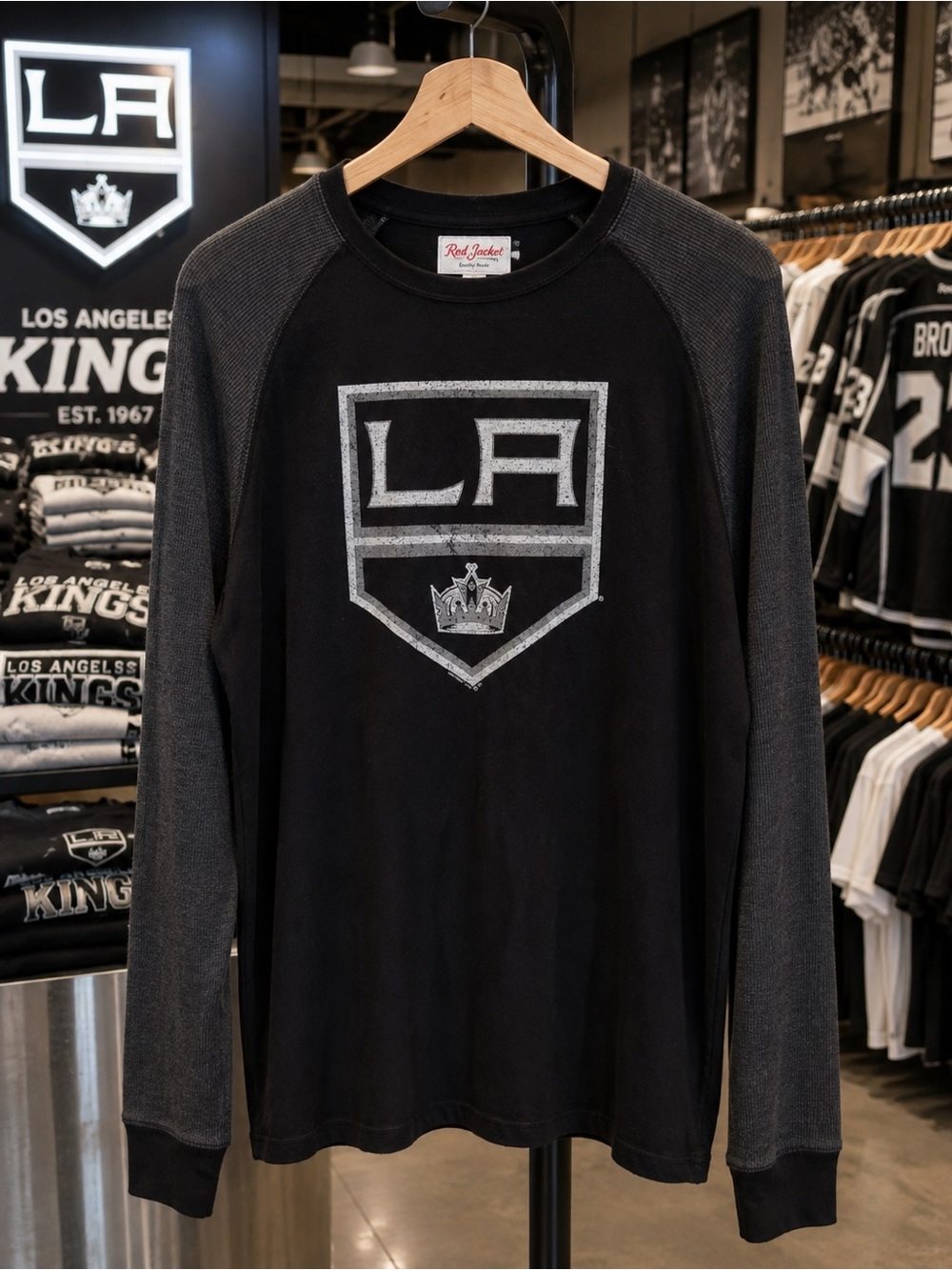 Red Jacket LA Kings NHL Thermal Raglan Long Sleeve Shirt XL